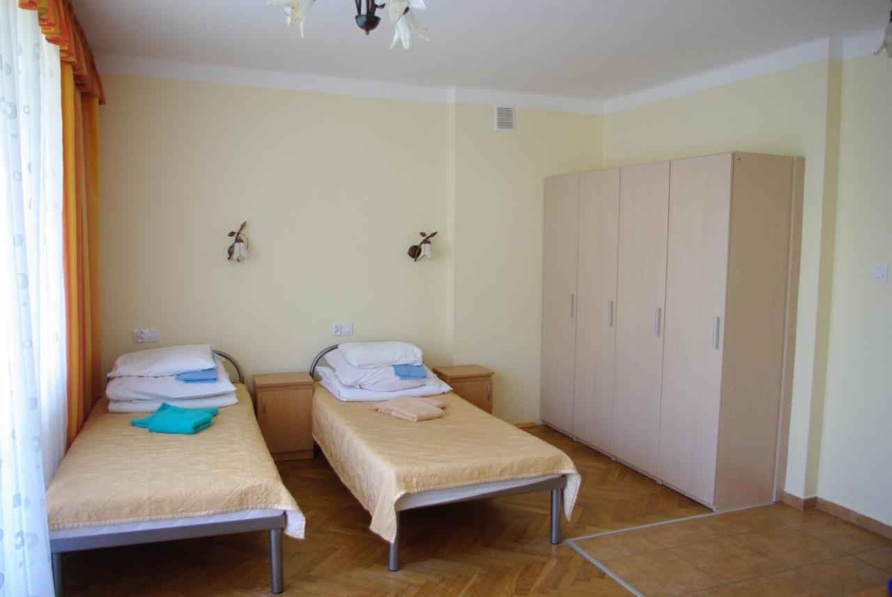 Osrodek Uzdrowiskowy Beskid Hotel Wysowa-Zdroj Exterior photo